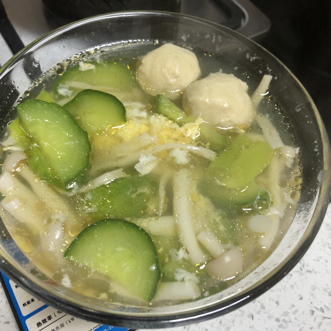 黄瓜芙蓉菌汤