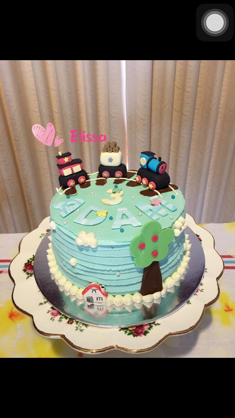 小火车蛋糕的做法