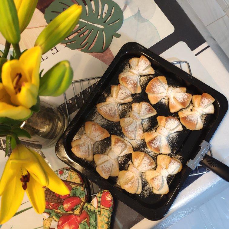 少女心爆棚❗超柔软奶香浓郁的蝴蝶结🎀面包