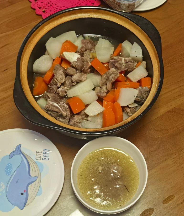清炖滋补羊排汤
