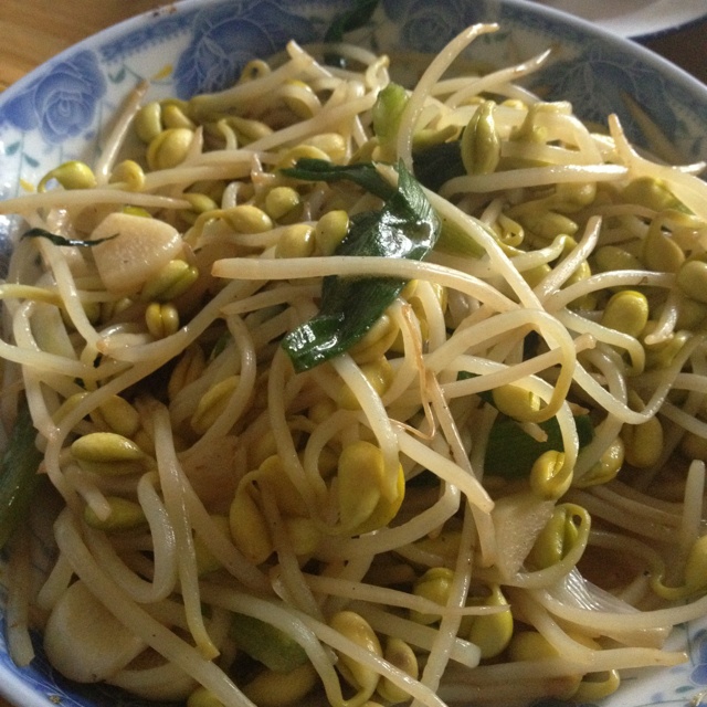 素炒豆芽