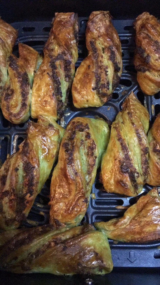 懒人手抓饼版扭扭肉酥饼