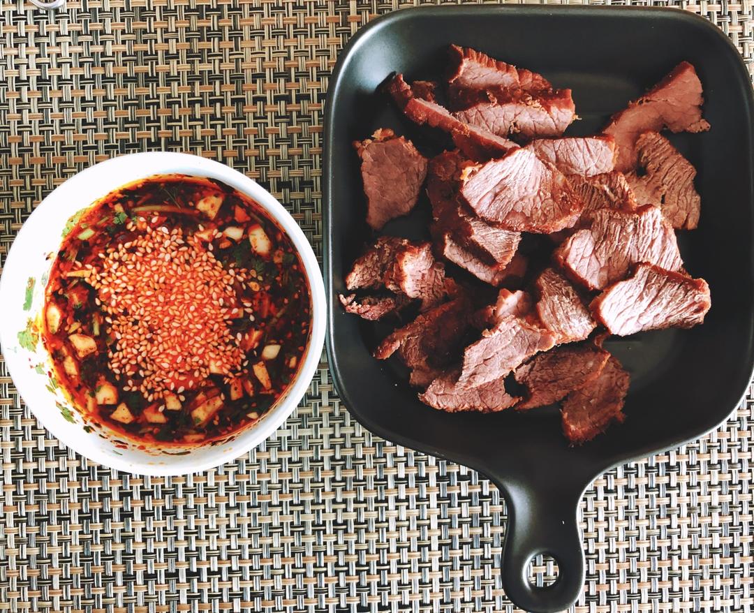 卤牛肉