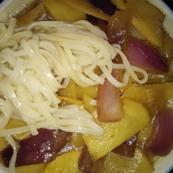 土豆洋葱意面