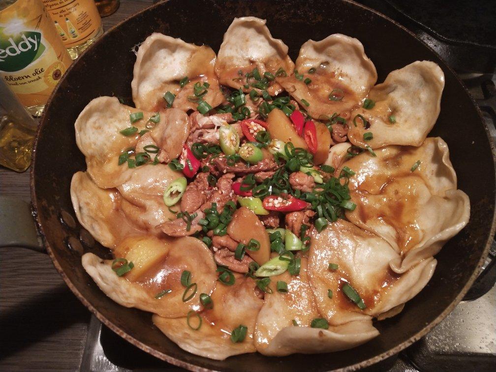 地锅鸡+自制红油【曼食慢语】