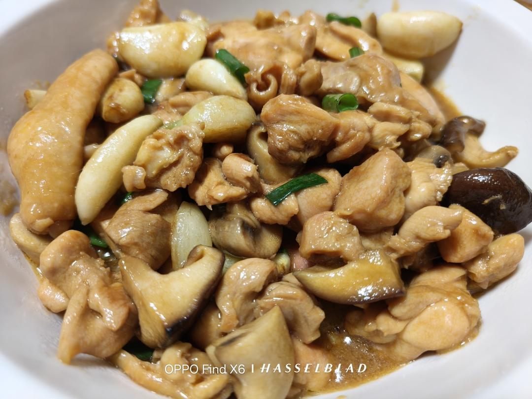 爽滑鲜嫩 下饭好吃 双菇滑鸡