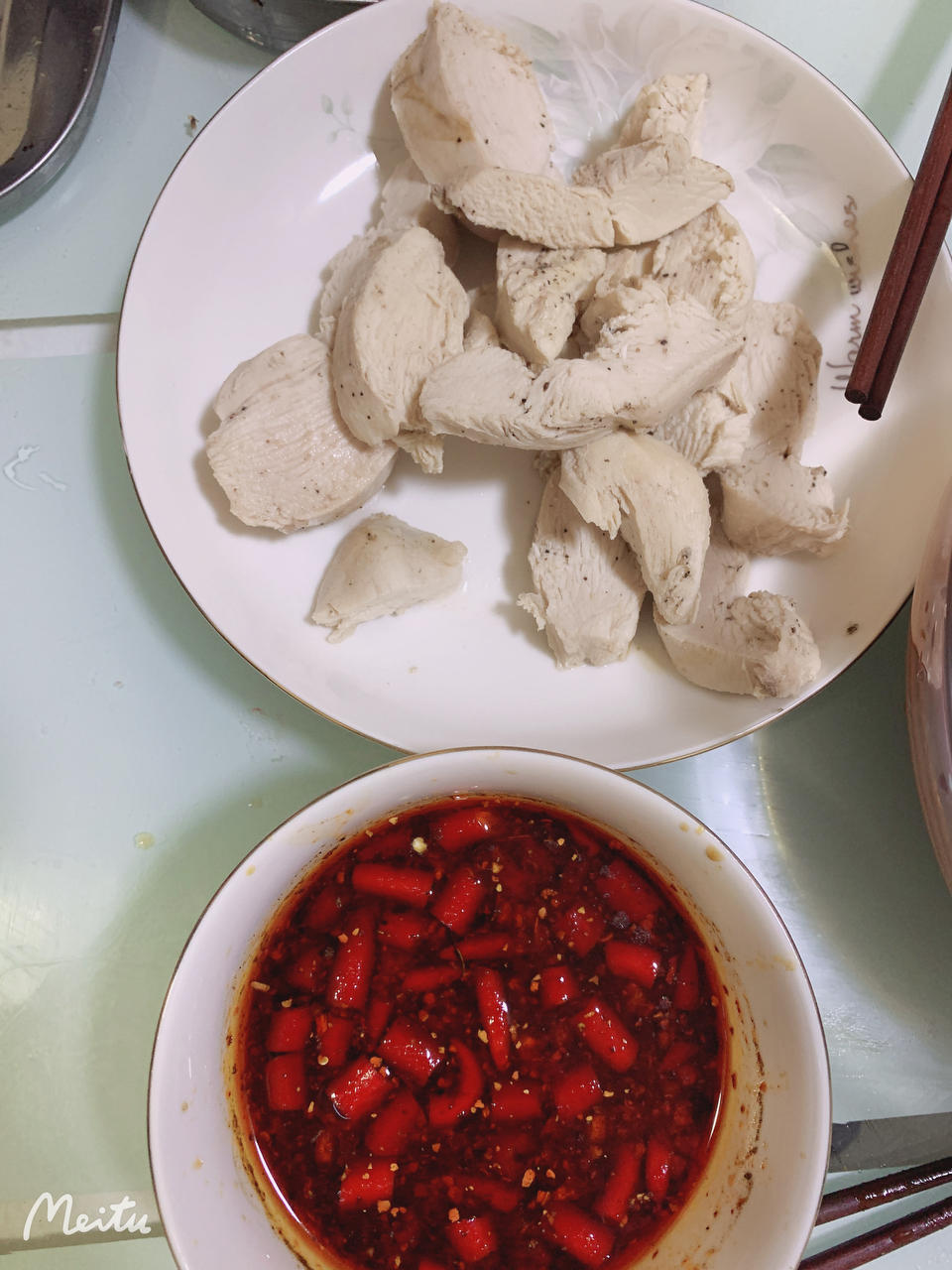 水煮也粉嫩不干柴的鸡胸肉【附万能蘸水】