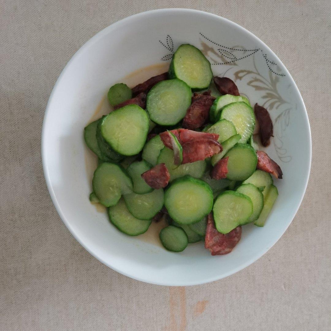 青瓜炒腊肠