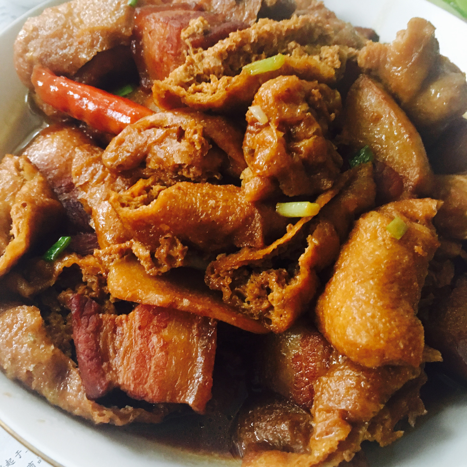 油豆腐红烧肉