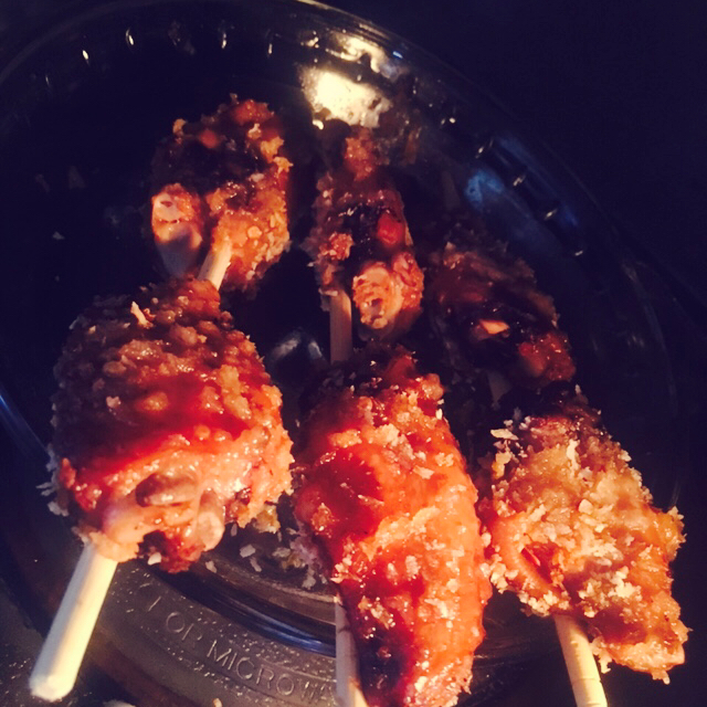 无油无烟微波炉版炸鸡翅（无难度懒人超快手菜）