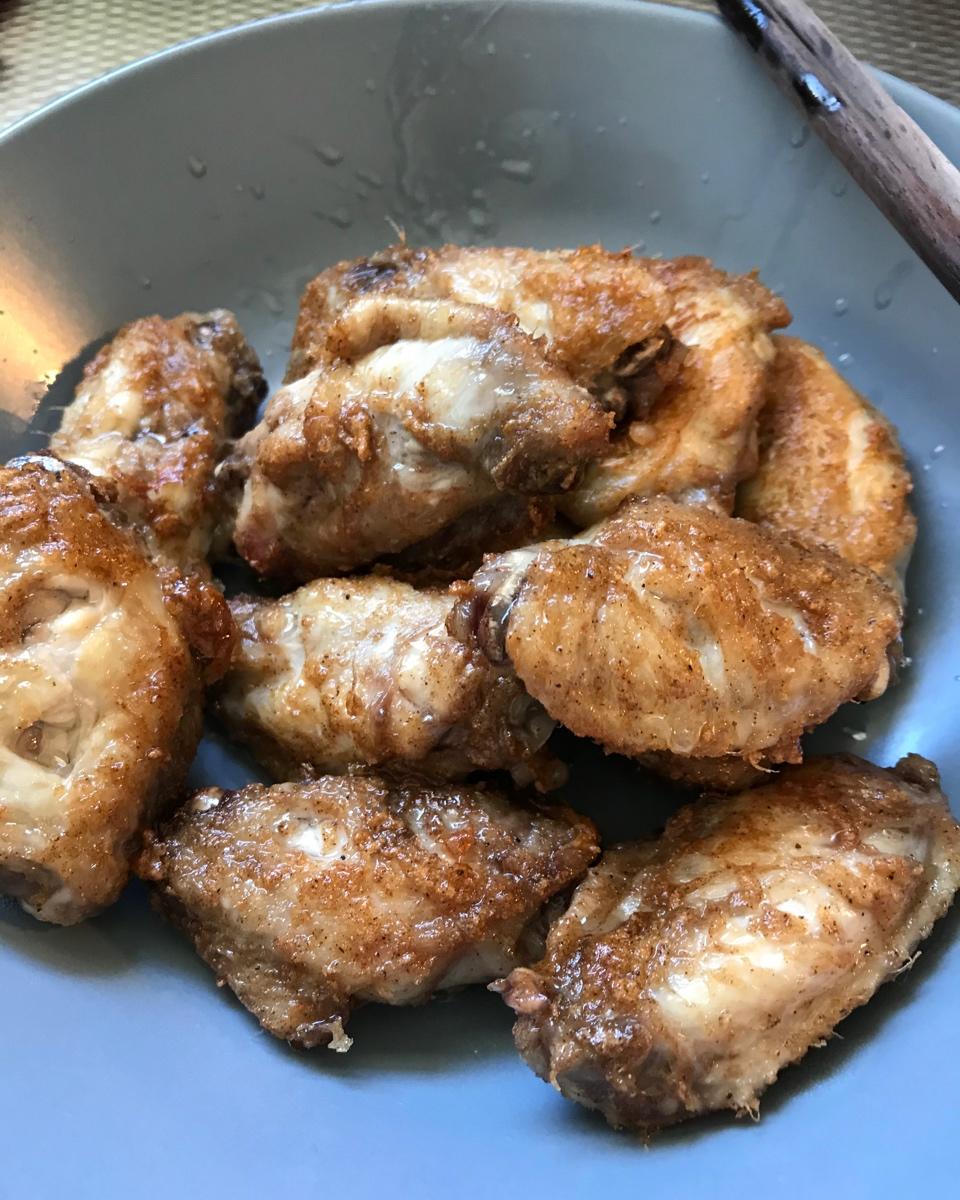 蒜香炸鸡翅