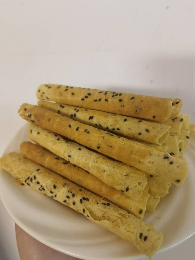 不输美心的酥香蛋卷，真正酥掉渣