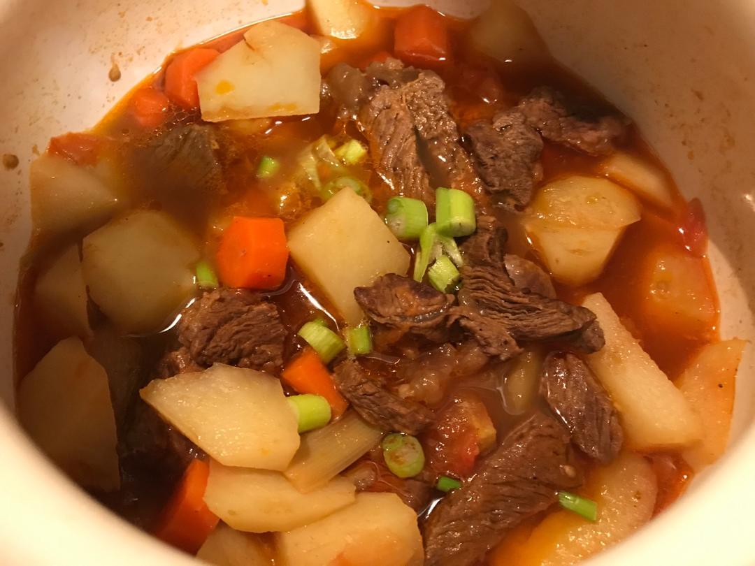 土豆炖牛肉