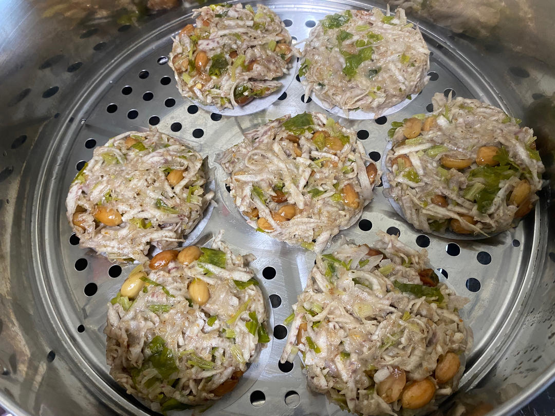 咸香软糯、食过返寻味的广式传统芋头糕