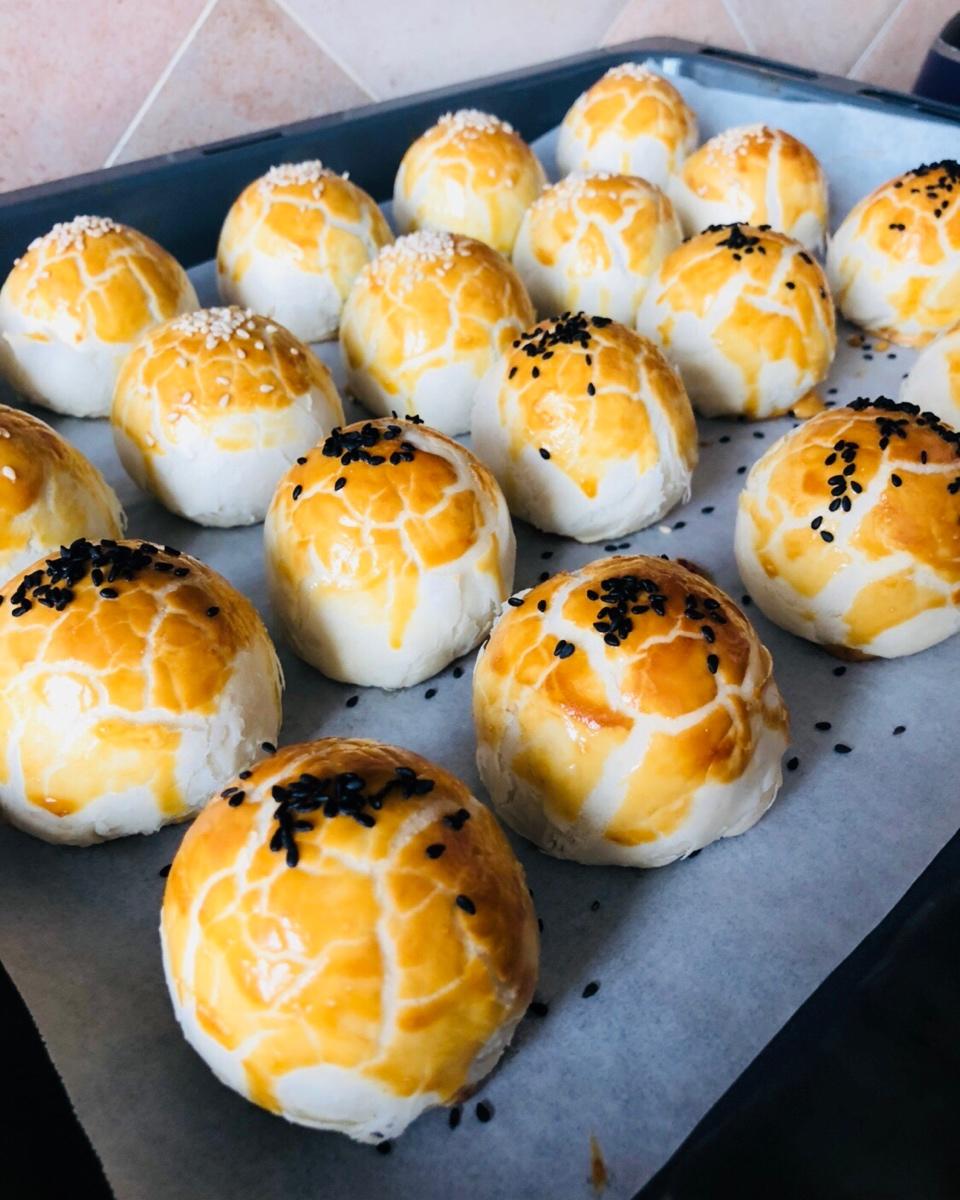 蛋黄酥（古早味）