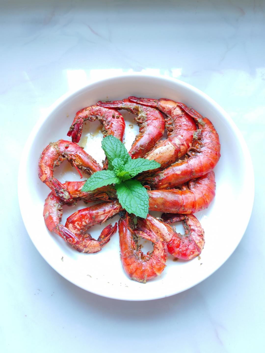 燕飞飞2做的超级经典港式酥皮菠萝包冰火菠萝油永不下架的面包