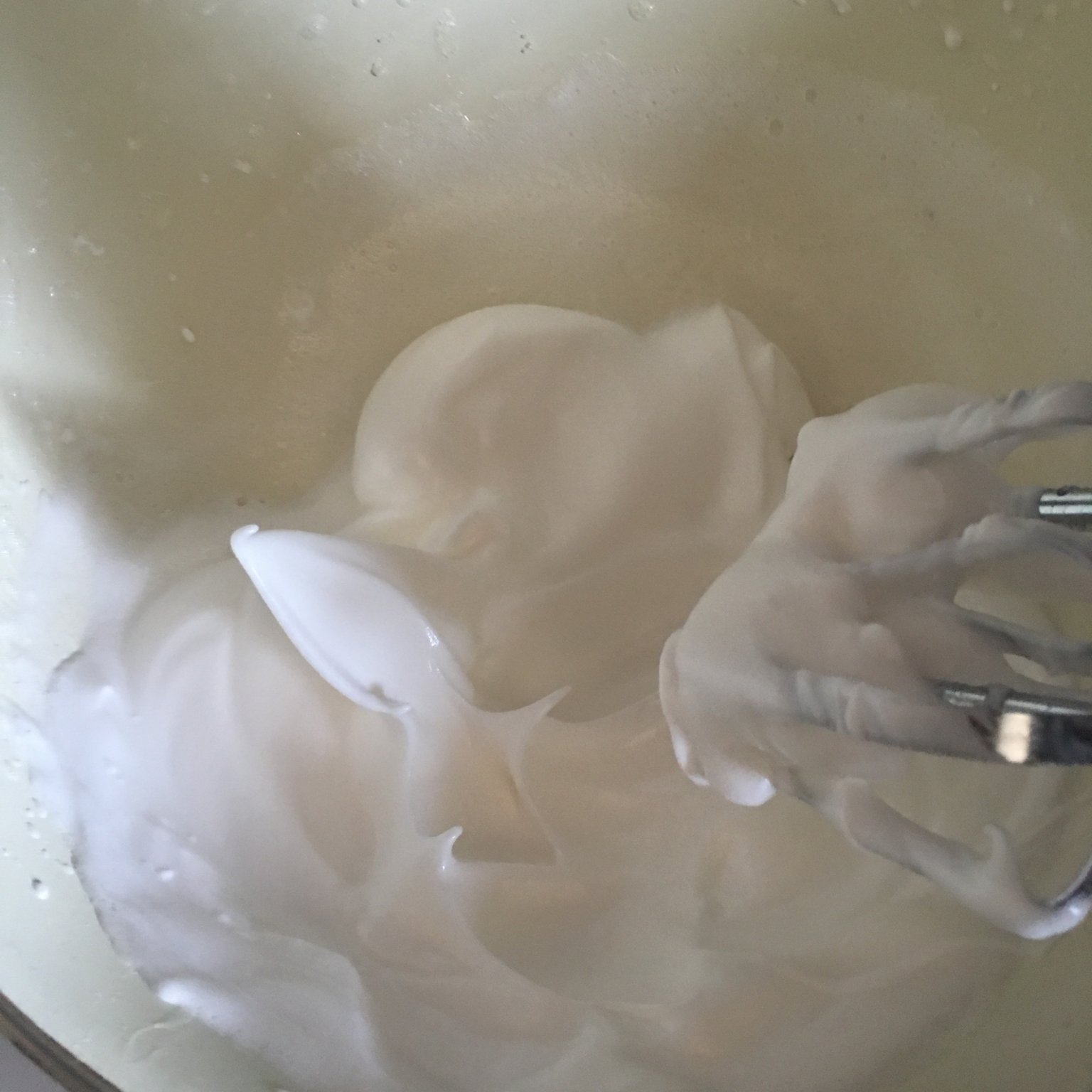 超软的~酸奶蛋糕