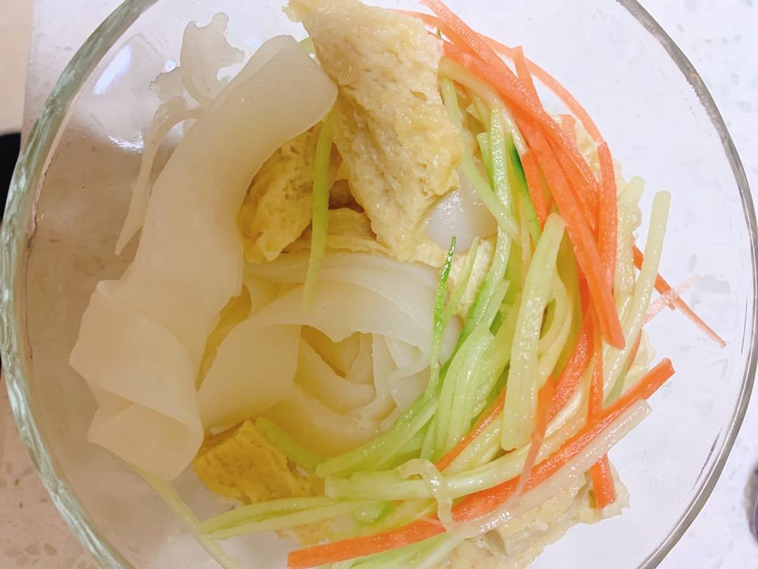 凉皮-家庭自制（告诉你自己做更劲道的秘诀）