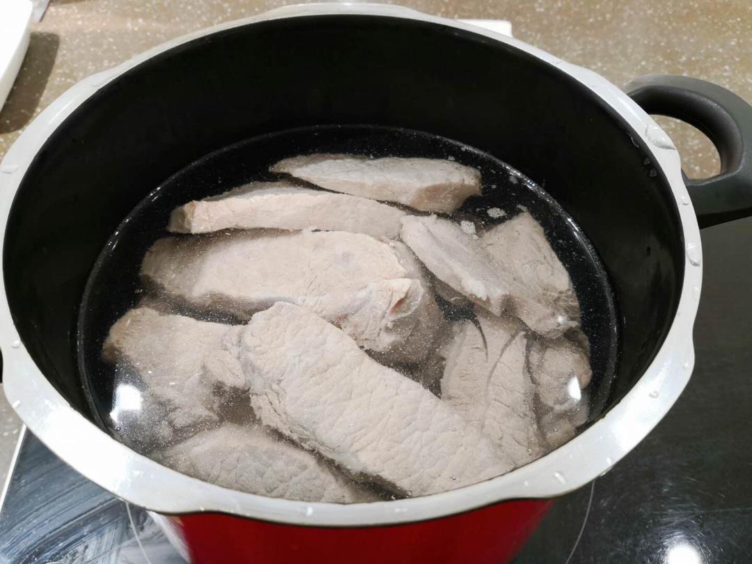 用新鲜杨梅做的杨梅汁