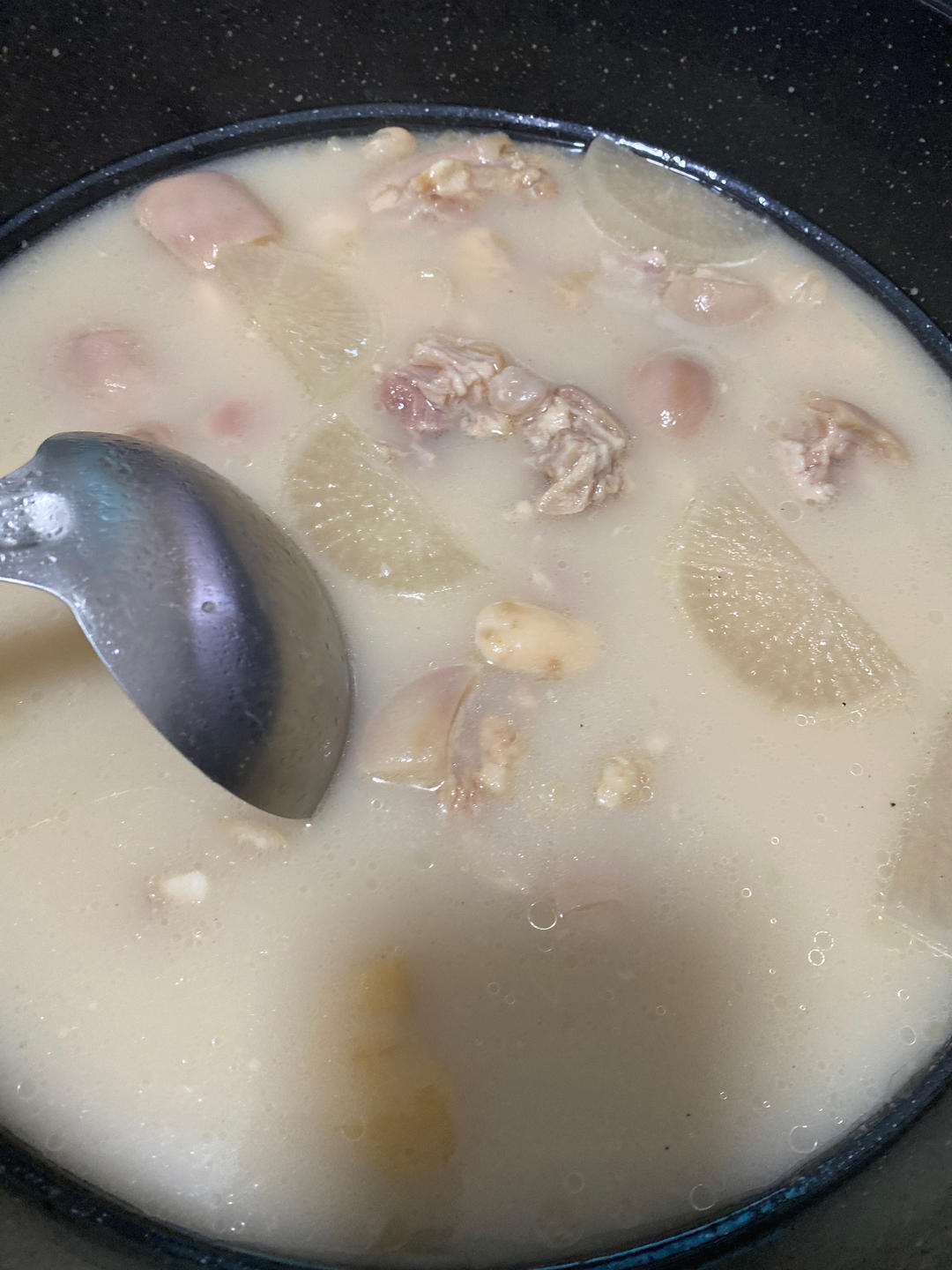 汤色奶白 一次成功的老妈蹄花