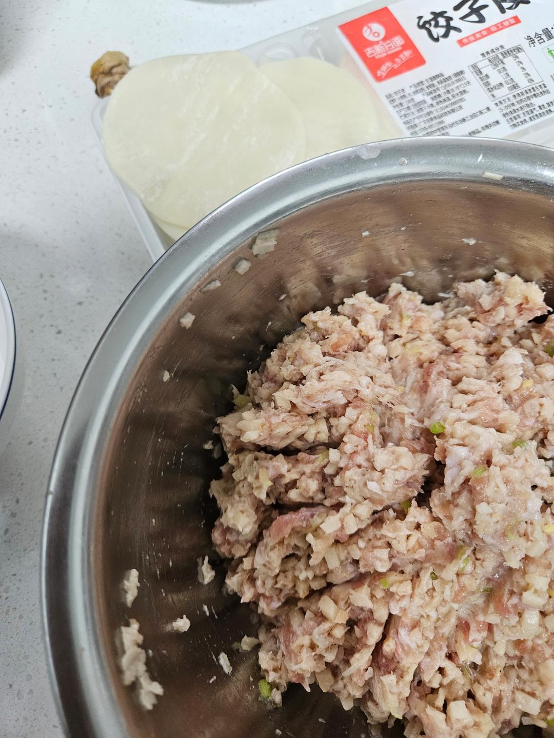 莲藕肉馅饺子