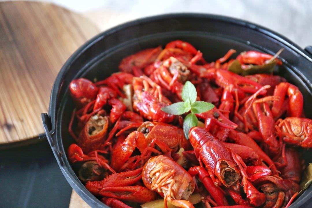 麻辣小龙虾