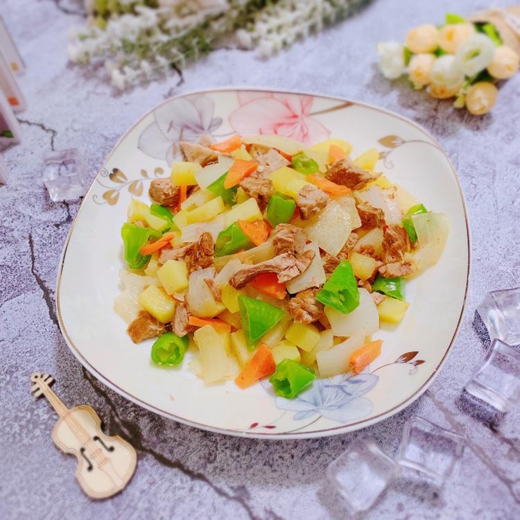 减脂餐/土豆洋葱烩牛肉的做法
