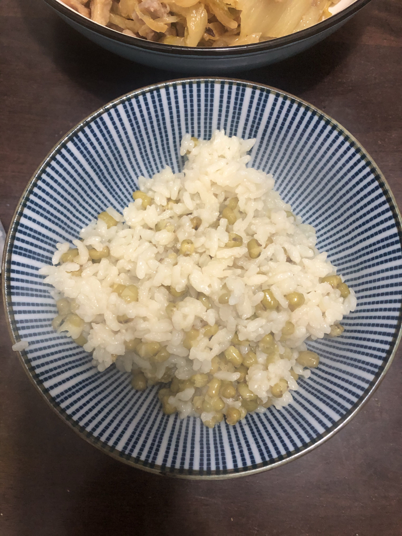 快速的绿豆米饭（不用泡豆）