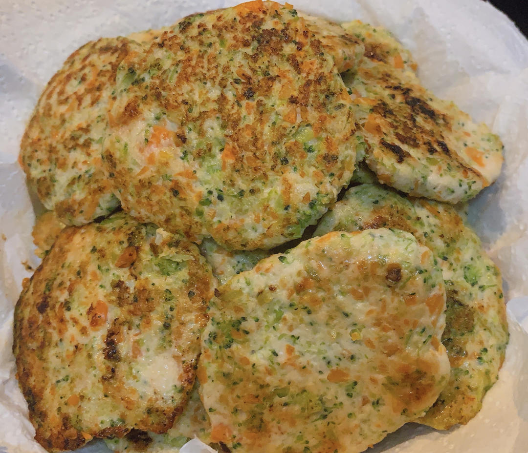 减肥餐低脂鸡胸肉饼