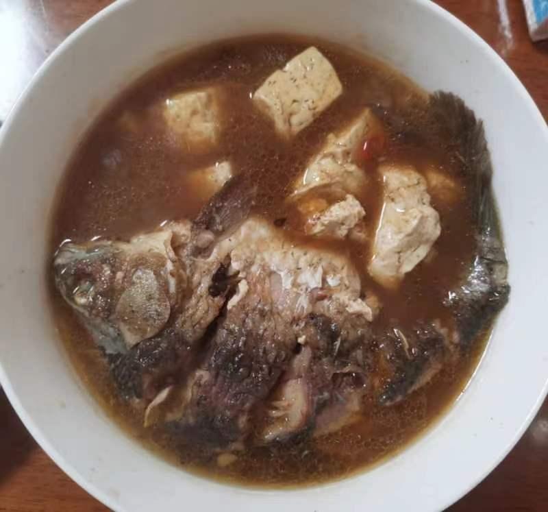 厨师长教你：“鲫鱼豆腐汤”的家常做法，满满的烹饪原理