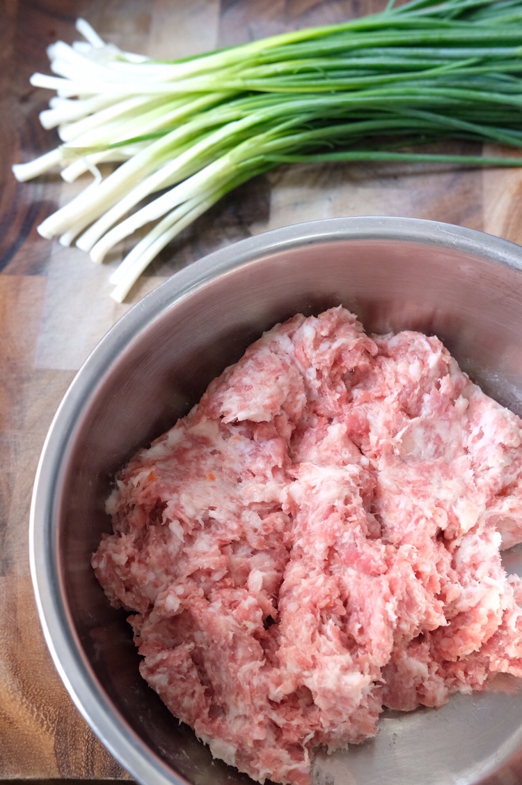 紫菜鲜肉水饺🥟（方子来自羽萱的妈妈）的做法 步骤1