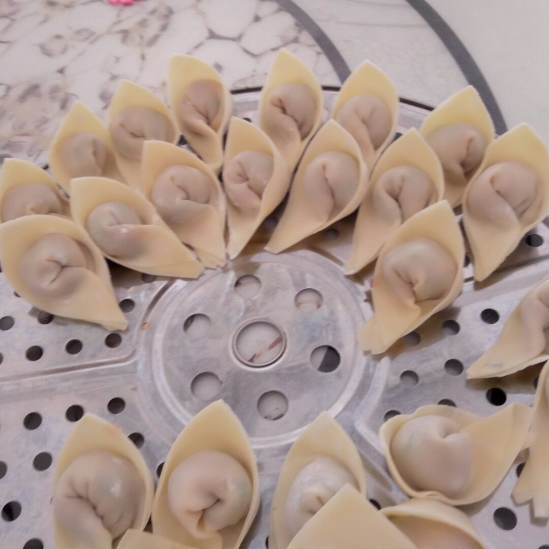 元宝馄饨的包法