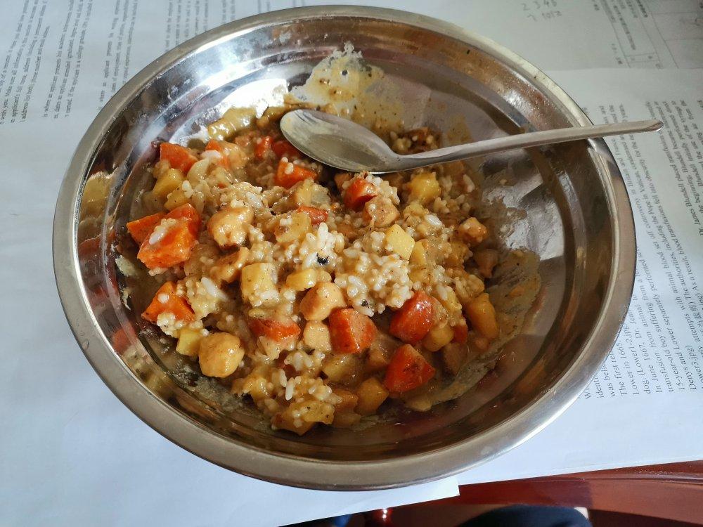 咖喱鸡饭