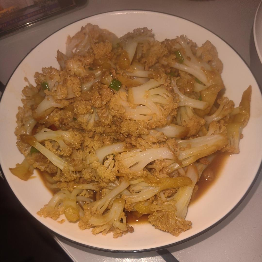 干煸菜花（花菜炒肉）