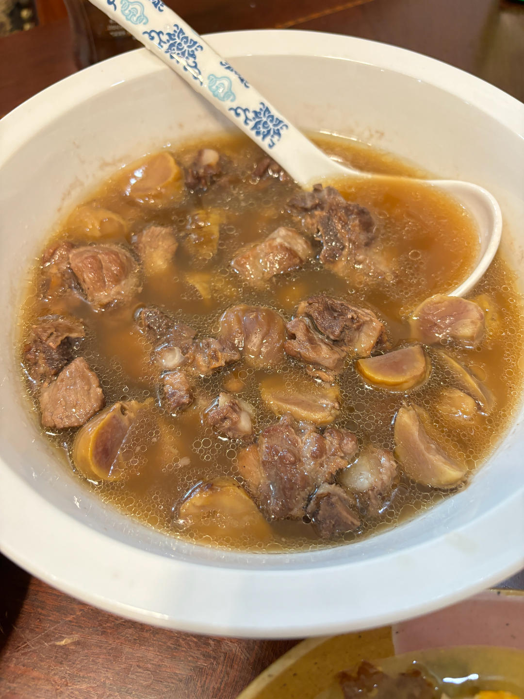 栗子炖排骨