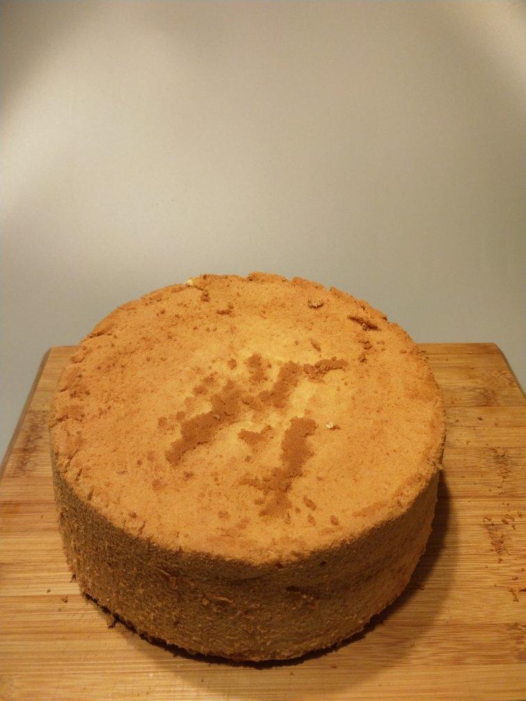 烤箱做蛋糕（戚风蛋糕的做法）