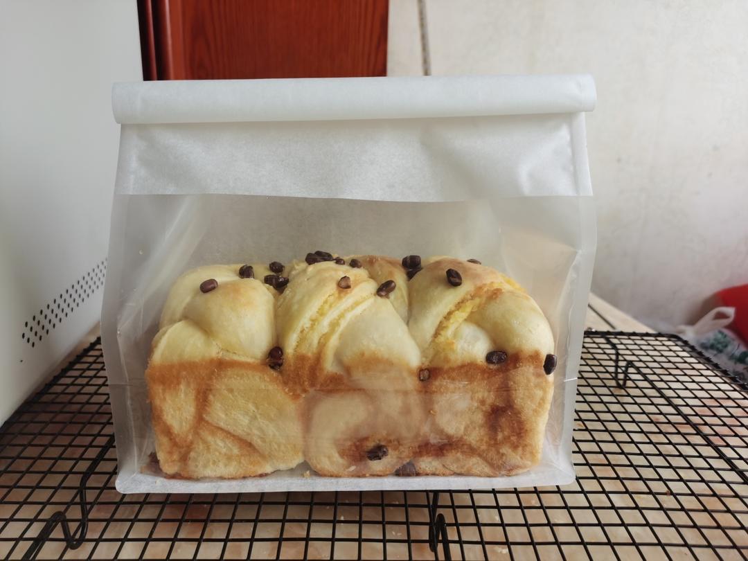 顶级黄金椰蓉吐司