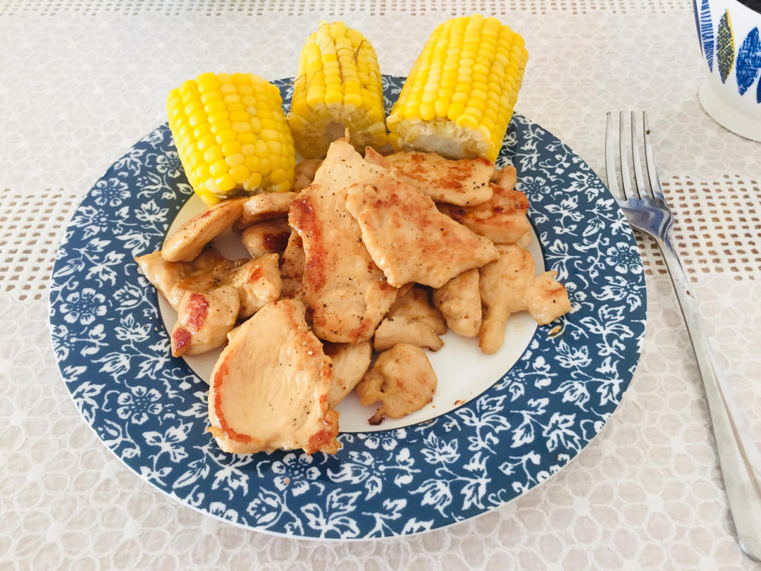 【嫩煎鸡胸肉】