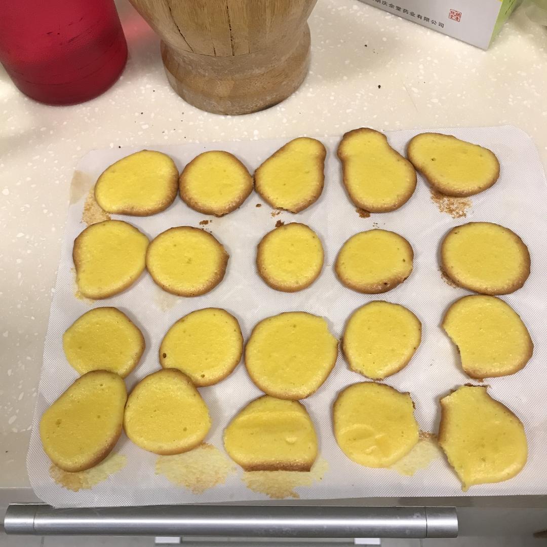 鸡蛋小饼干