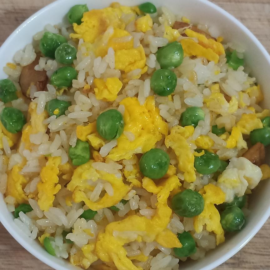 五分钟做好的豌豆炒饭
