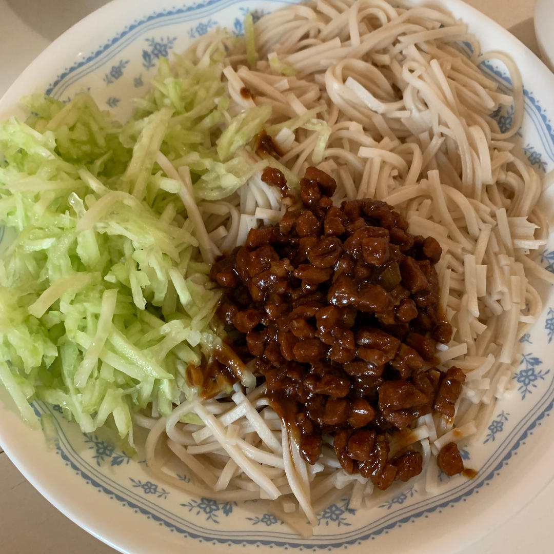 炸酱面