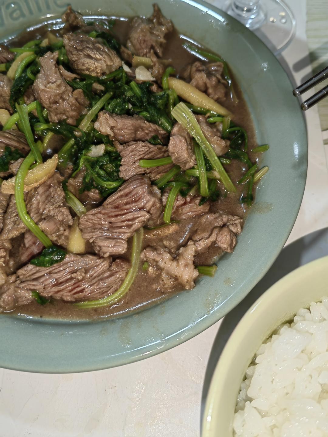 香菜牛肉