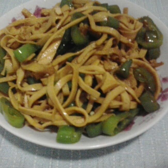 青椒炒豆腐干