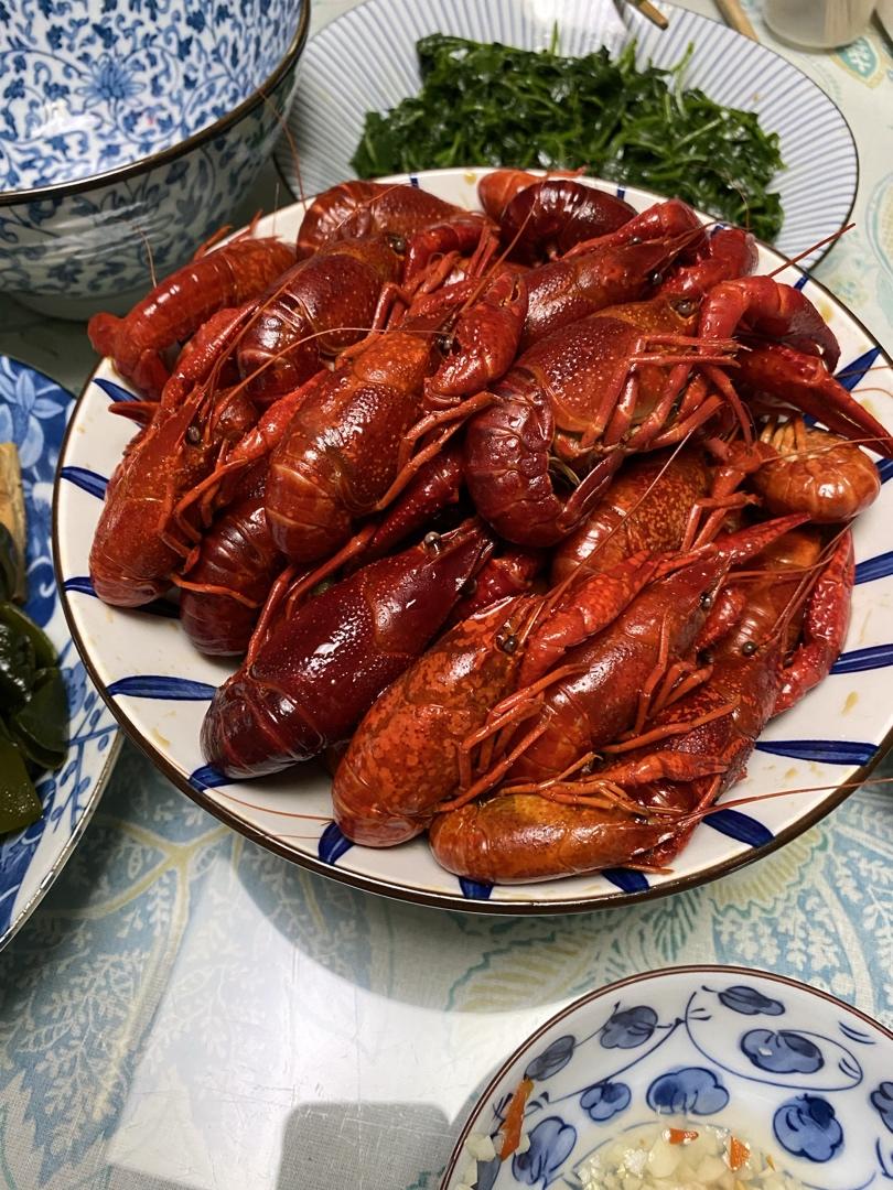 【冰醉花雕小龙虾】黄酒配虾黄