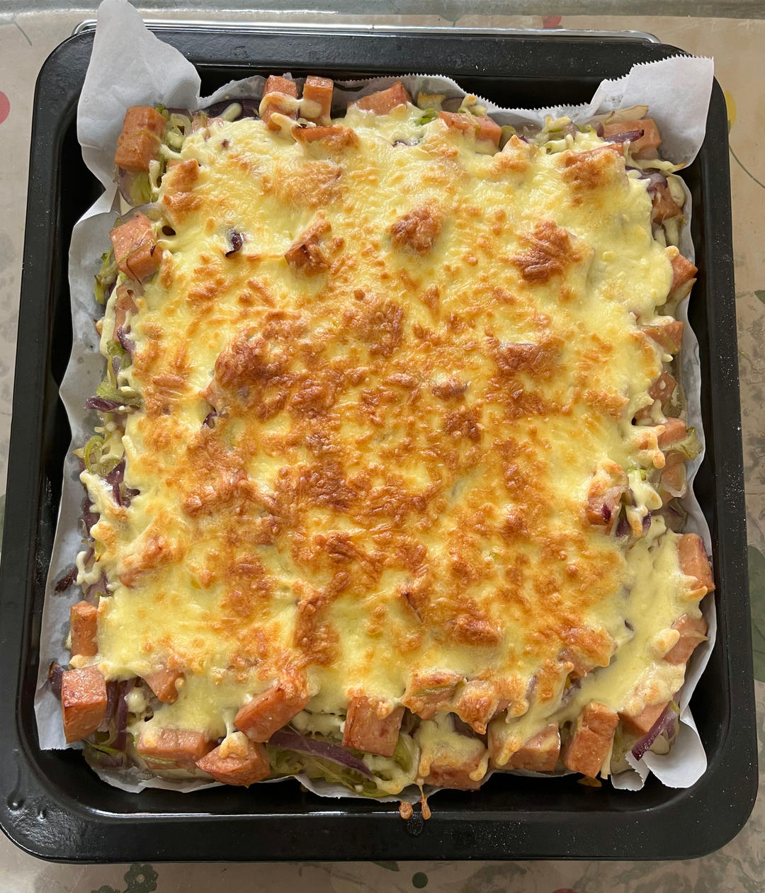 完爆必胜客93棒约翰93芝士香肠卷边披萨