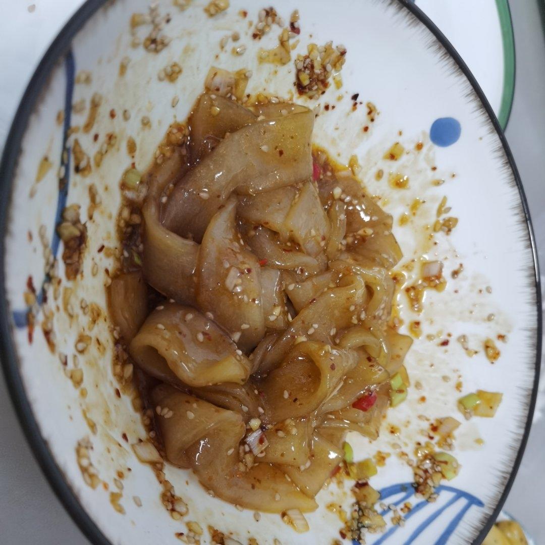 比麻将宽粉还好吃的麻辣宽粉