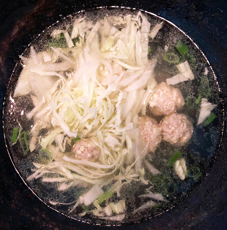 豆腐肉馅丸子白菜汤