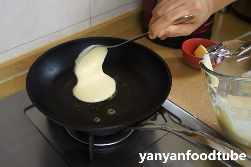早餐奶油煎饼 Pancake的做法 步骤4