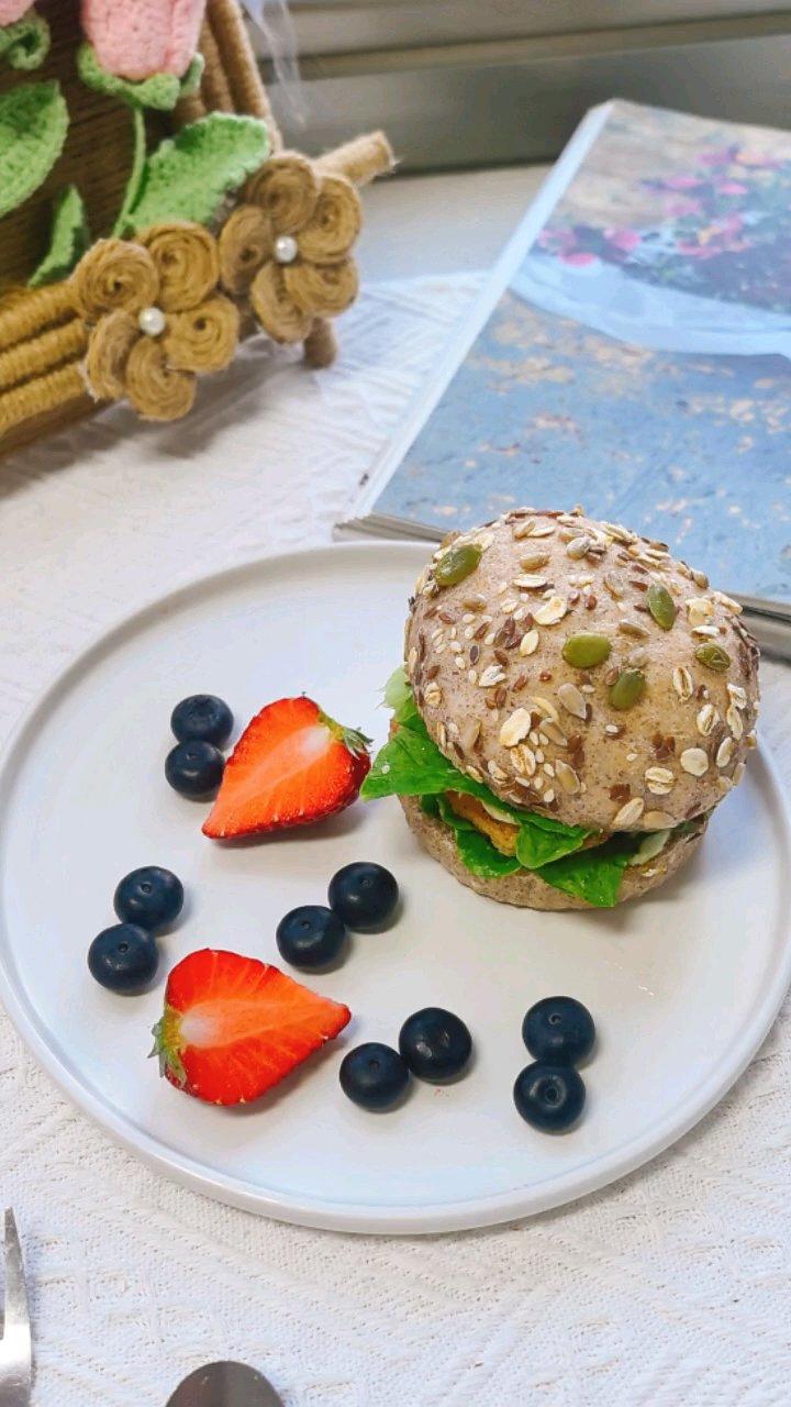 早餐•2026年4月1日