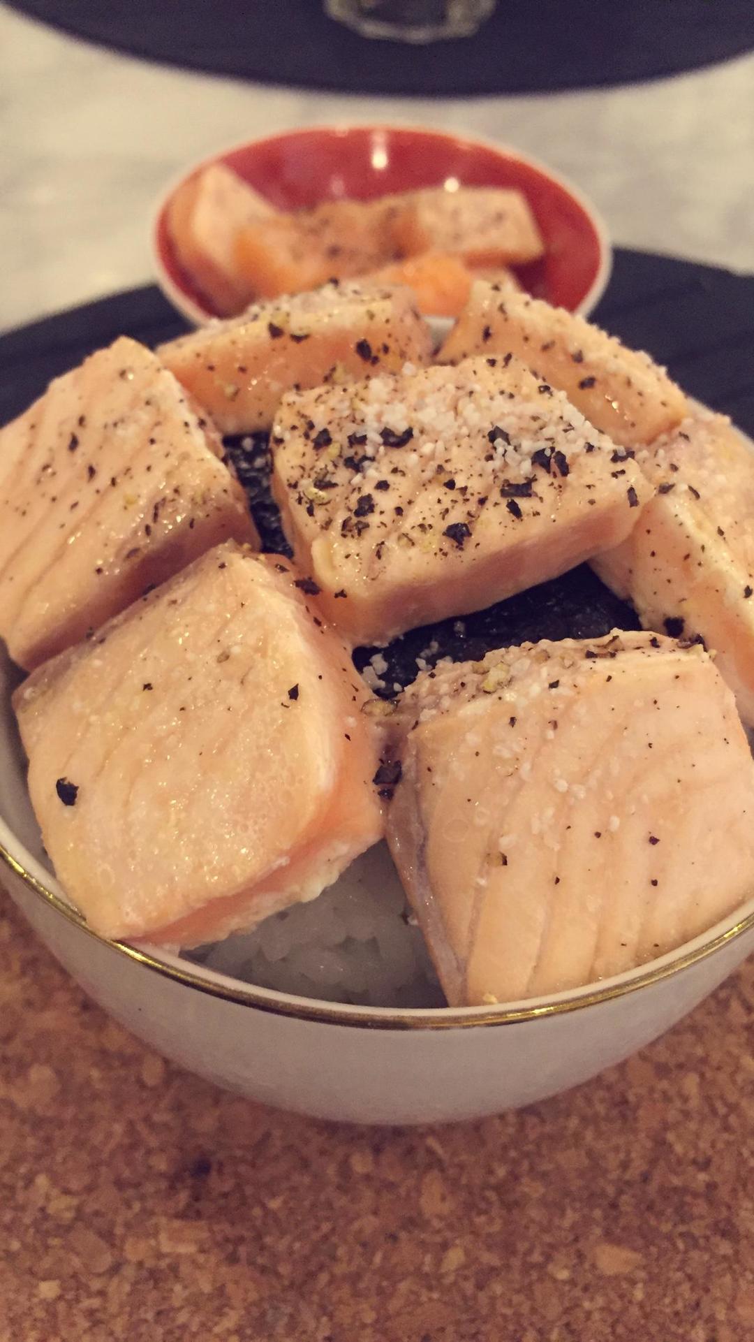 若狭家岩烧三文鱼盖饭-自制版